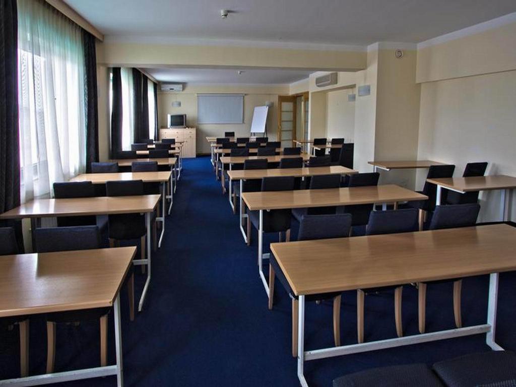 לקטסי Hotel Cubic מראה חיצוני תמונה