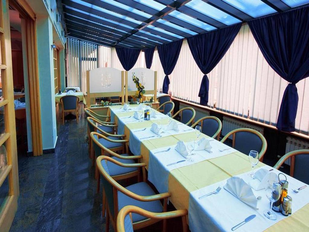 לקטסי Hotel Cubic מראה חיצוני תמונה